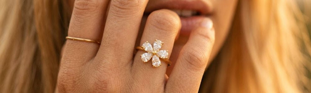 Bague Pour Femme En Acier Inoxydable Doré - Design élégant, Neuf Avec étiquettes