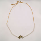 Collier femme pierre de lune et fleur de lotus acier inoxydable et plaqué or 